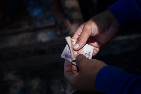 Notícia É aprovado Projeto de Lei que promove política para crianças e adolescentes em situação de rua